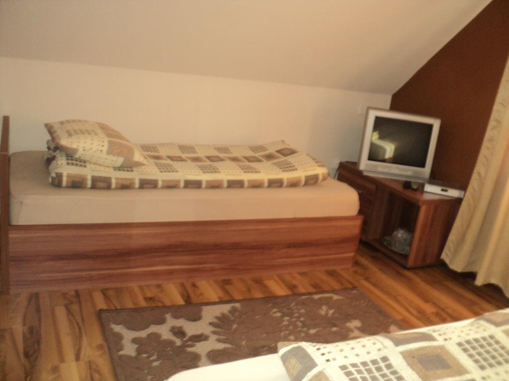 Cabana Suvenirurilor Scarisoara  Exterior foto